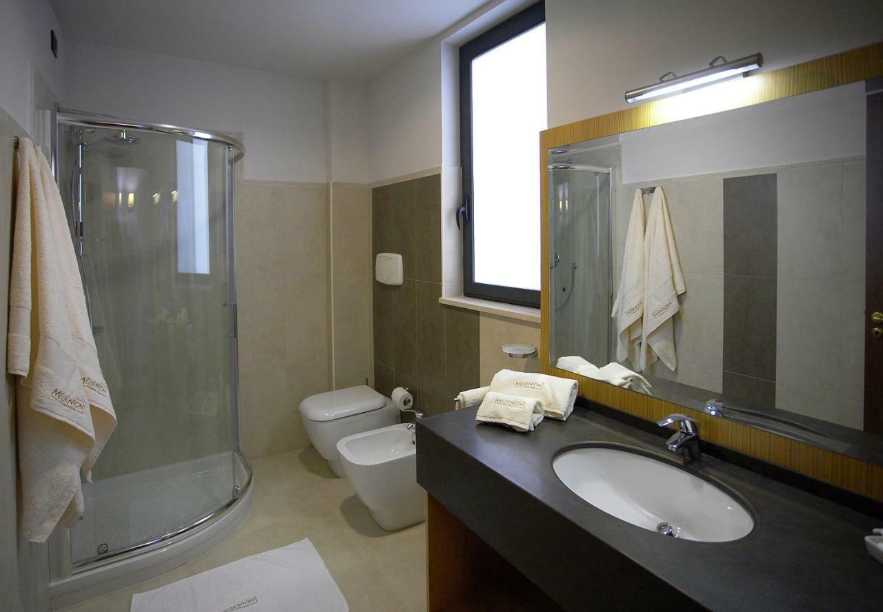 Hotel Messenion 4*
